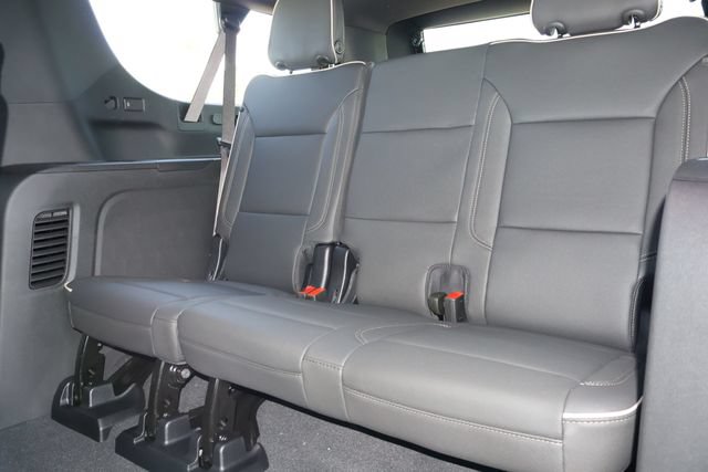 New 2026 GMC Yukon XL Elevation AWD/4WD image 16