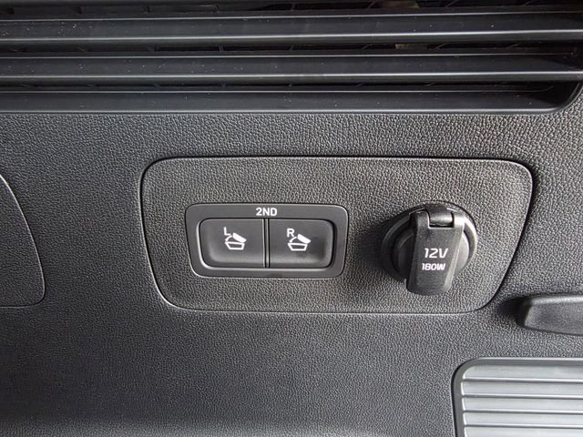 Used 2025 Kia Sorento S AWD/4WD image 11
