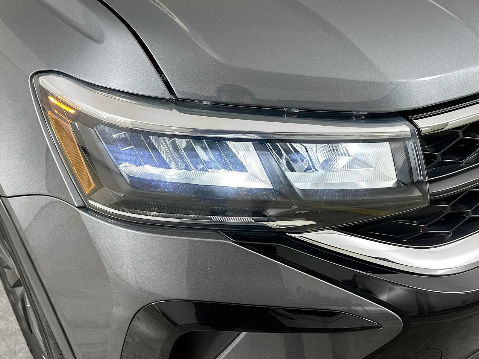 Certified 2023 Volkswagen Taos S FWD image 10