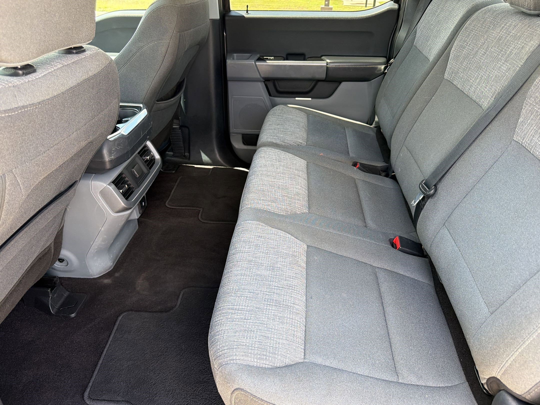 Used 2021 Ford F150 XLT AWD/4WD image 25