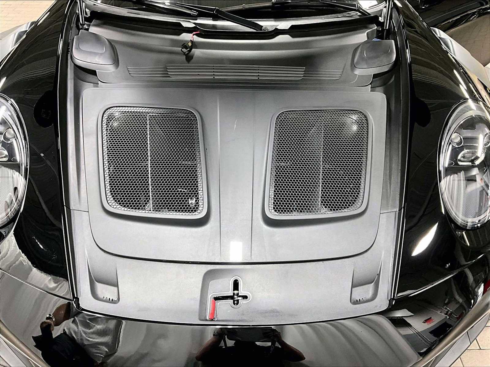 Used 2025 Porsche 911 GT3 RS image 36