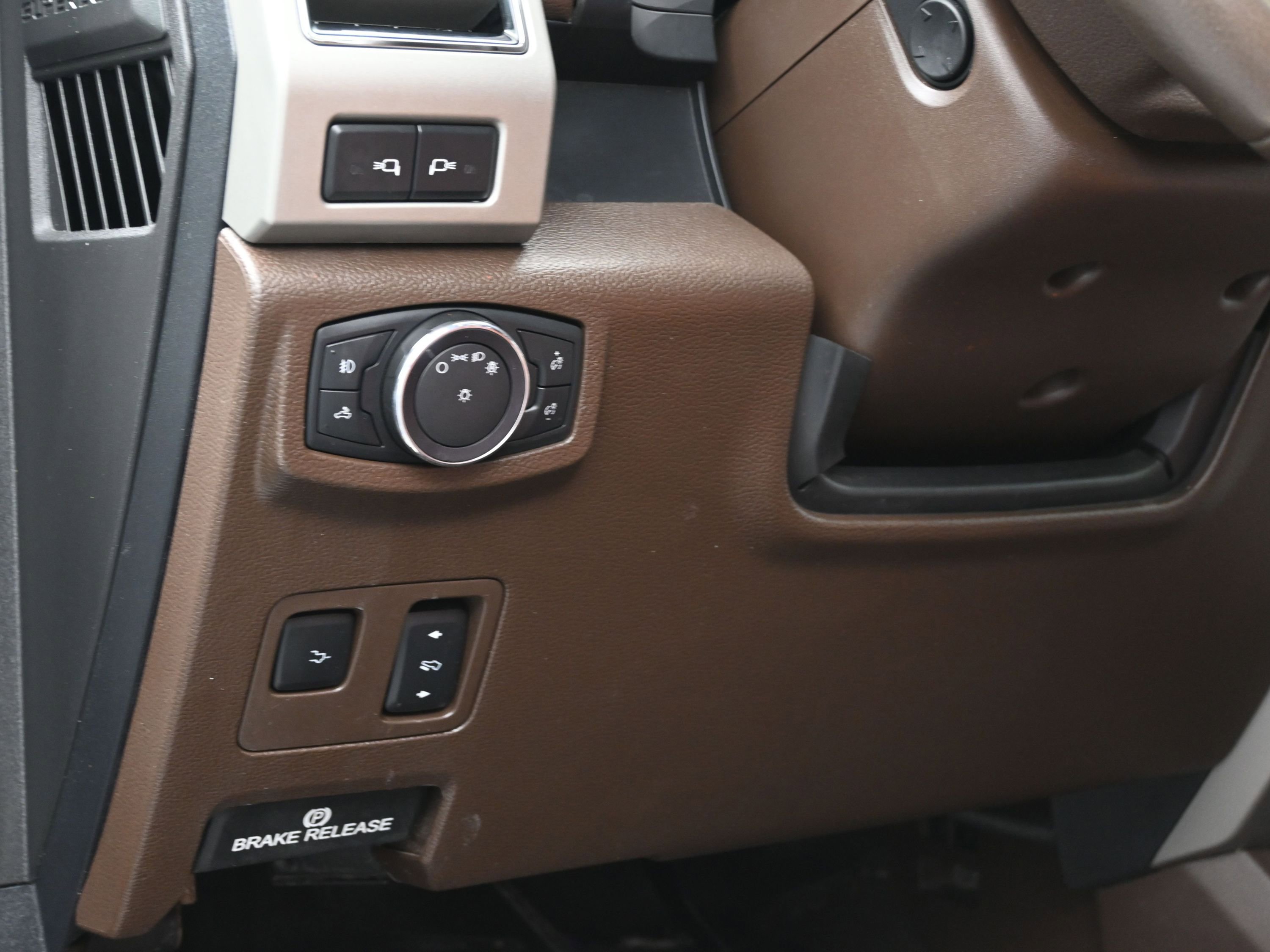 Used 2020 Ford F350 King Ranch w/ King Ranch Ultimate Package image 23