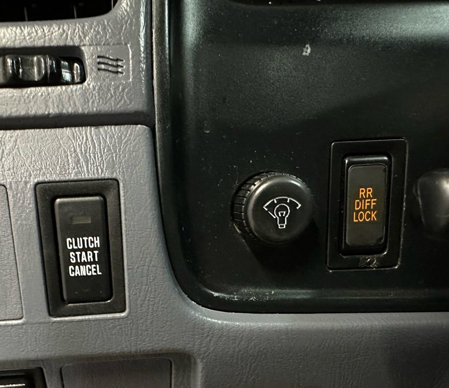 Used 1998 Toyota 4Runner SR5 image 12