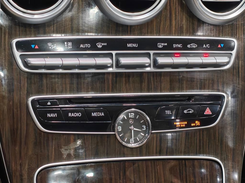 Used 2016 Mercedes-Benz C 300 4MATIC Sedan image 9