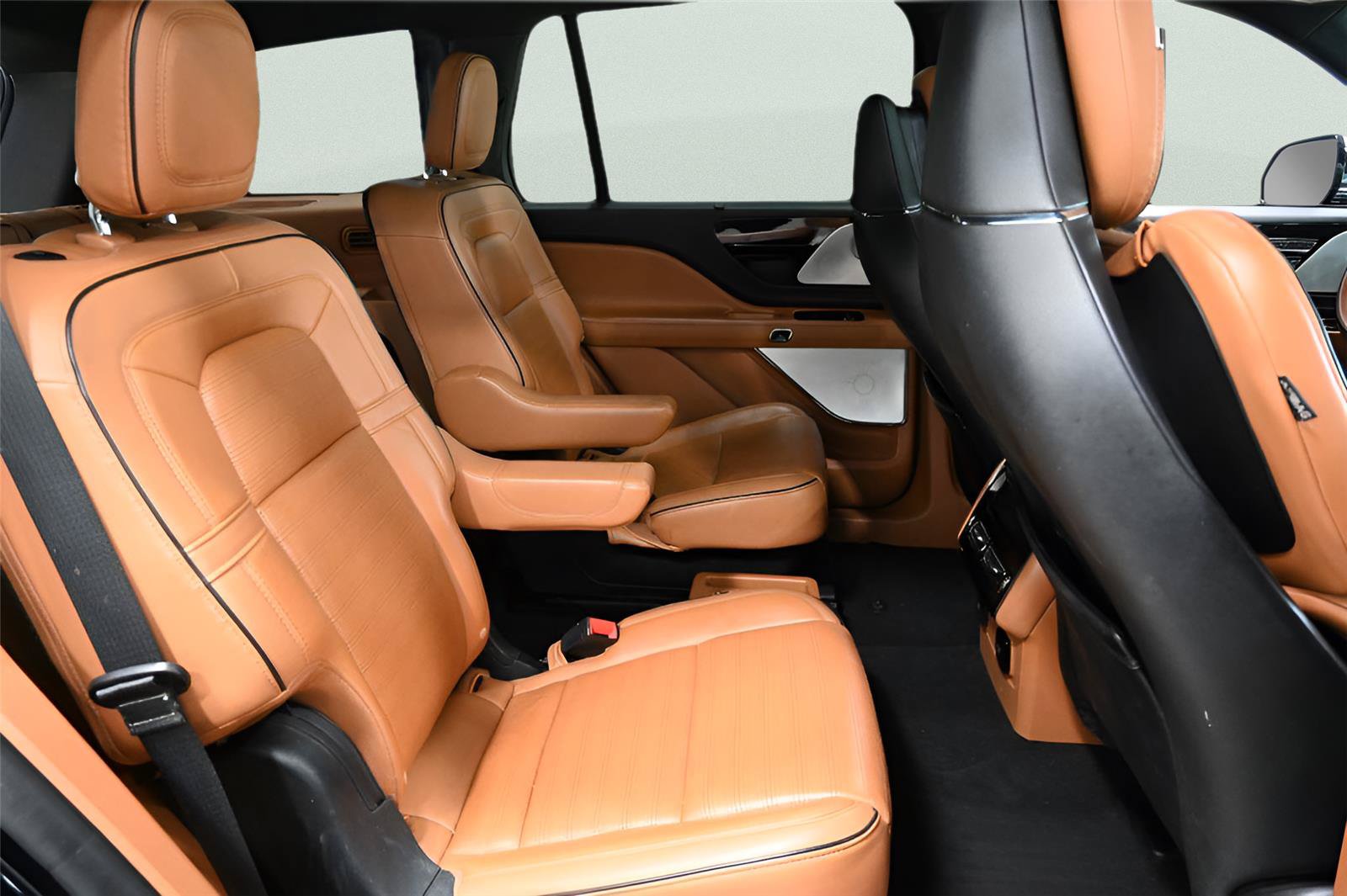 Used 2021 Lincoln Aviator Black Label w/ Dynamic Handling Package AWD/4WD image 18