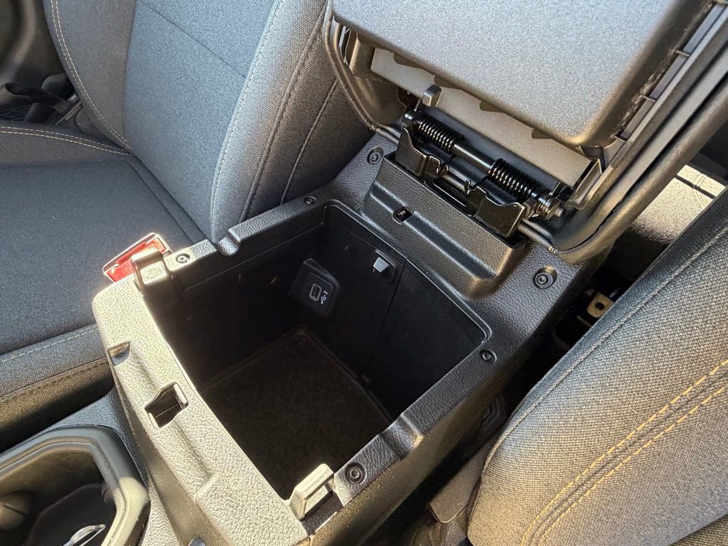 Certified 2025 Jeep Wrangler Unlimited Sahara w/ Safety Group image 29