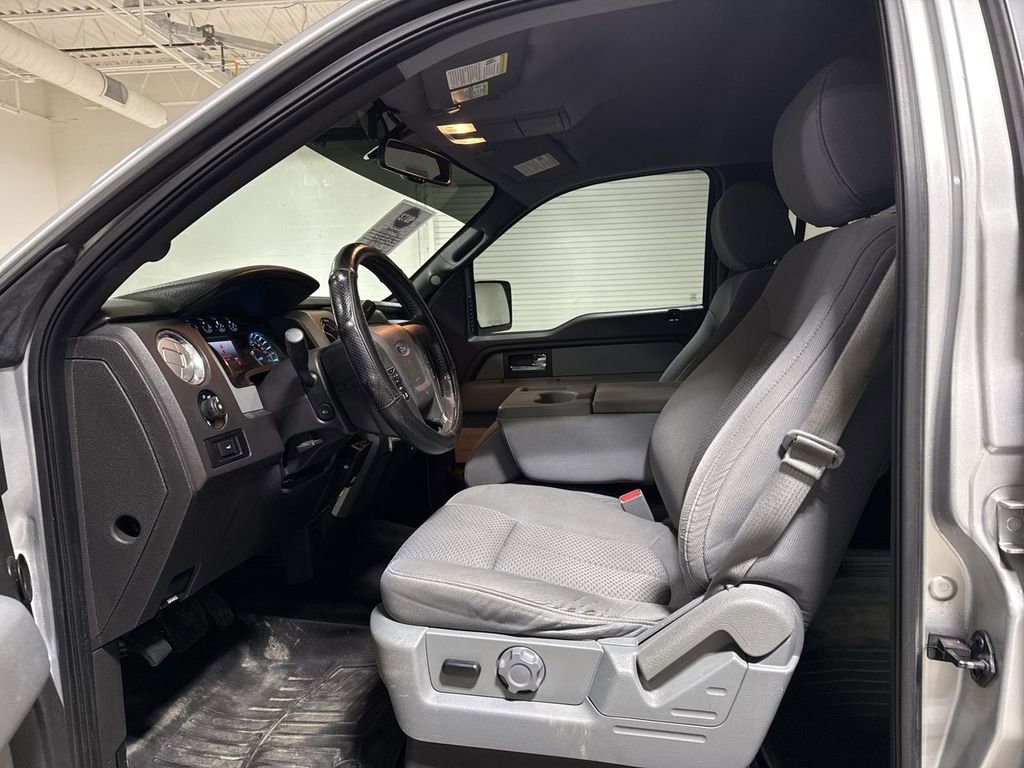 Used 2013 Ford F150 XLT w/ XLT Chrome Pkg AWD/4WD image 18