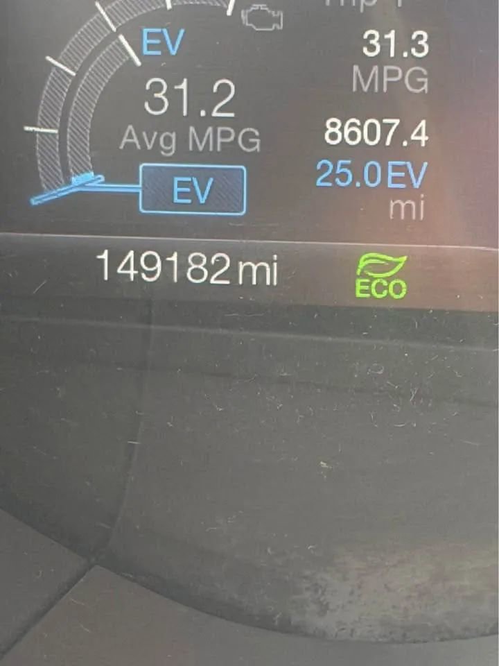 Used 2018 Ford Fusion SE FWD image 10