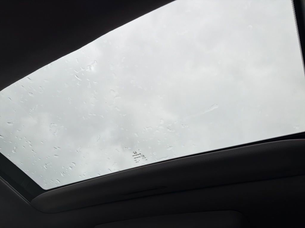 Used 2022 Honda Pilot Elite image 39