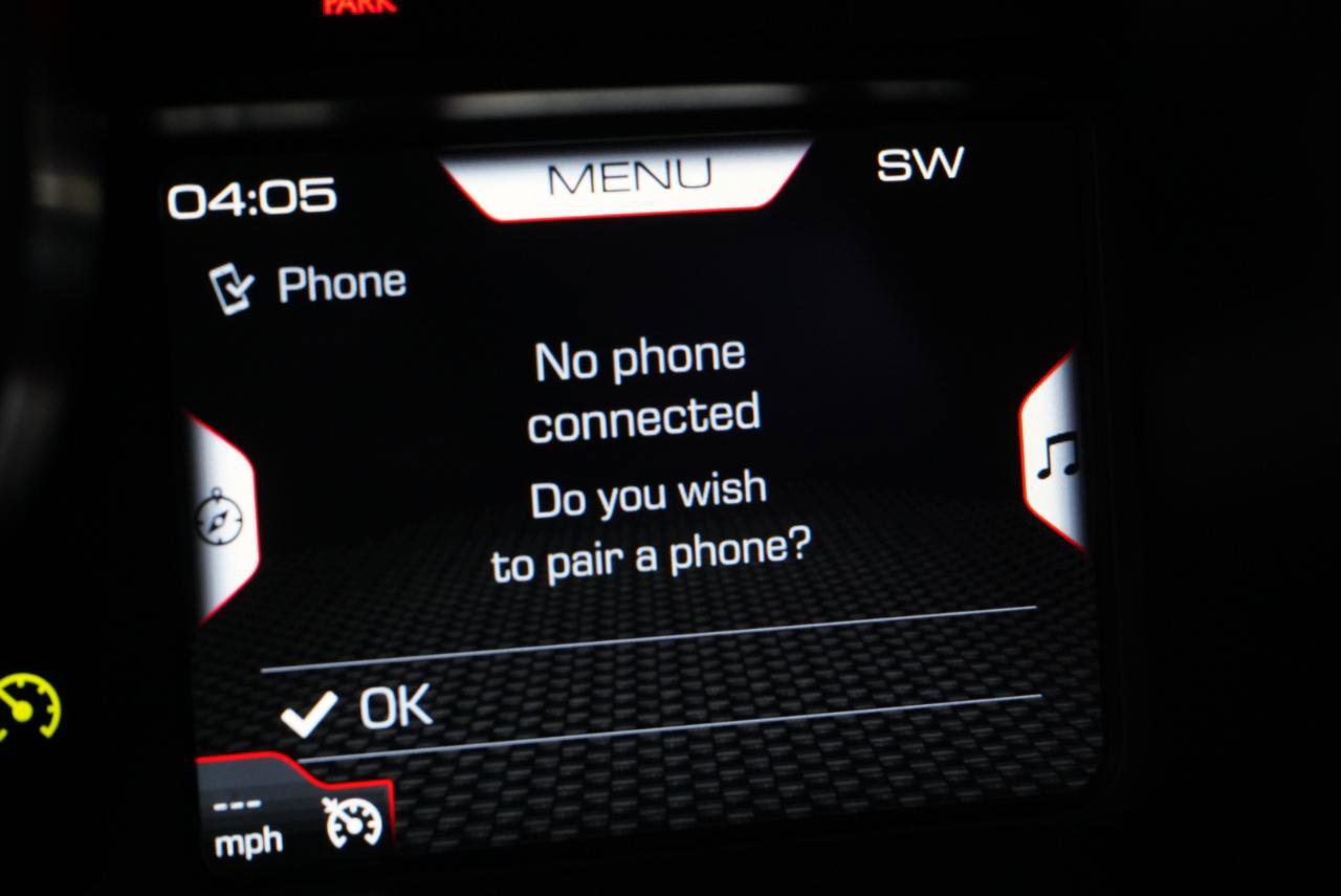 Used 2021 Ferrari F8 Tributo image 38