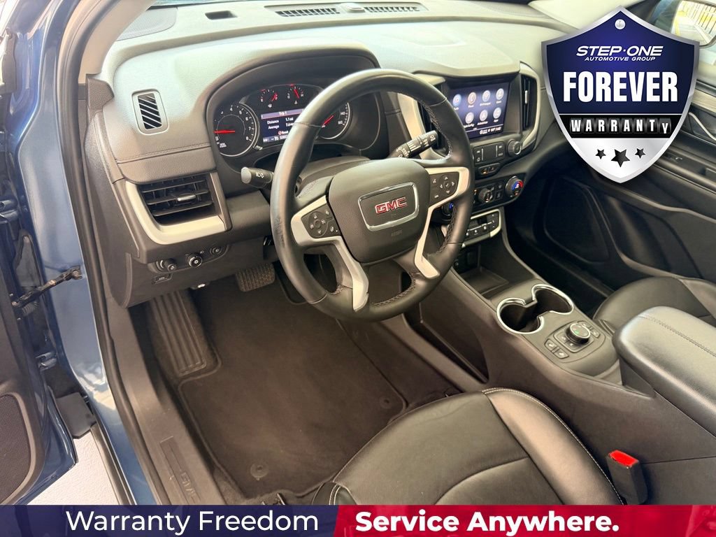 Used 2024 GMC Terrain SLT AWD/4WD image 12