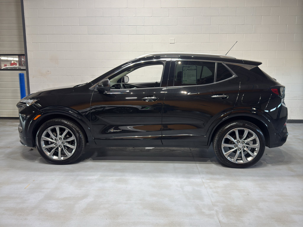 Used 2024 Buick Encore GX Avenir w/ Avenir Technology Package image 2