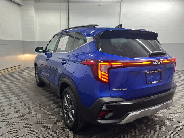 Certified 2024 Kia Seltos S image 7