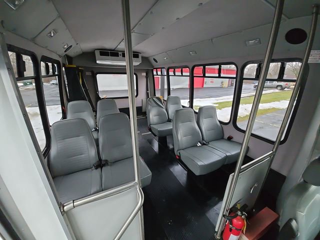 Used 2013 Chevrolet Express 3500 w/ Shuttle Bus Package RWD image 21