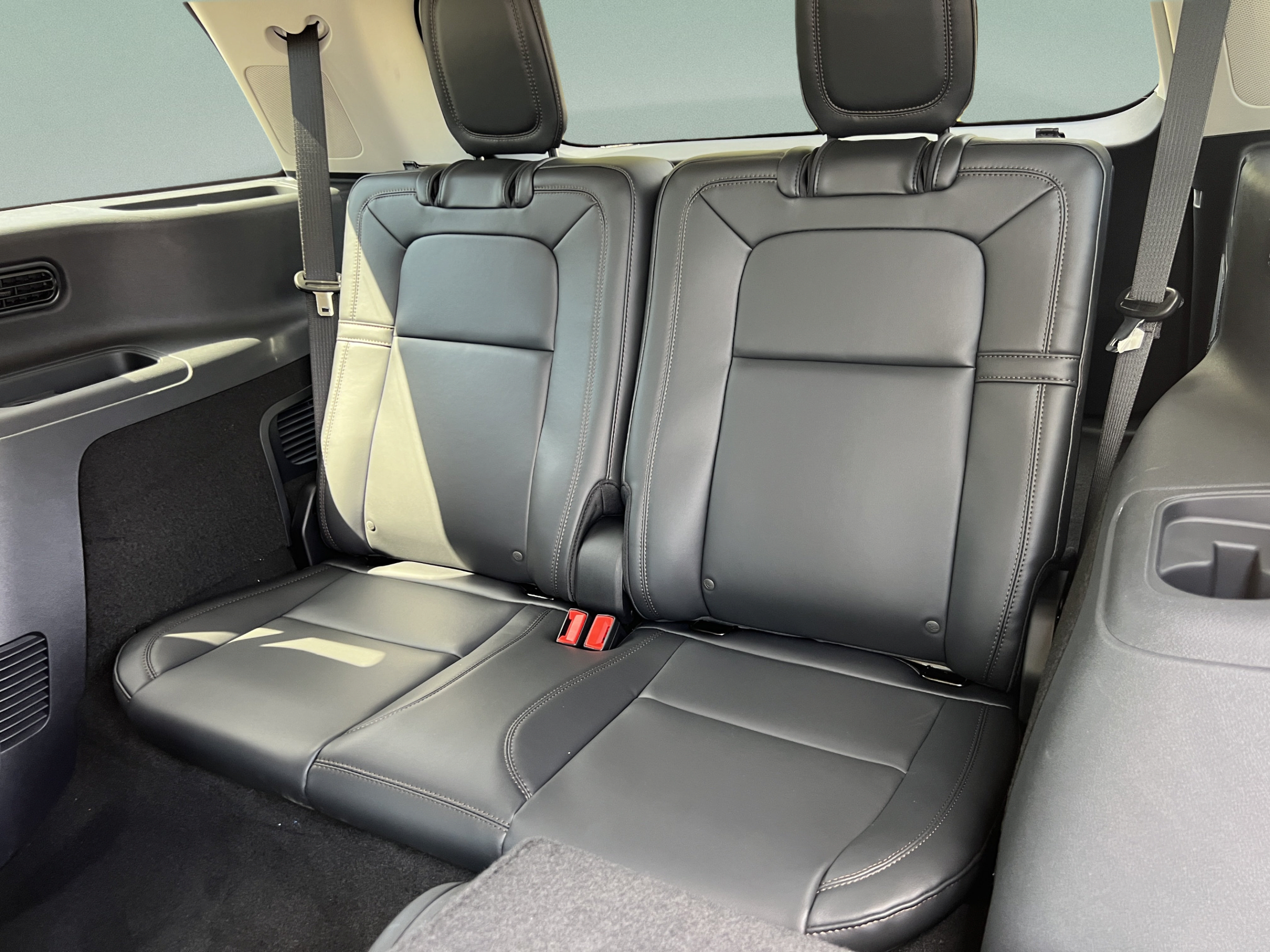 New 2026 Lincoln Aviator Reserve AWD/4WD image 27