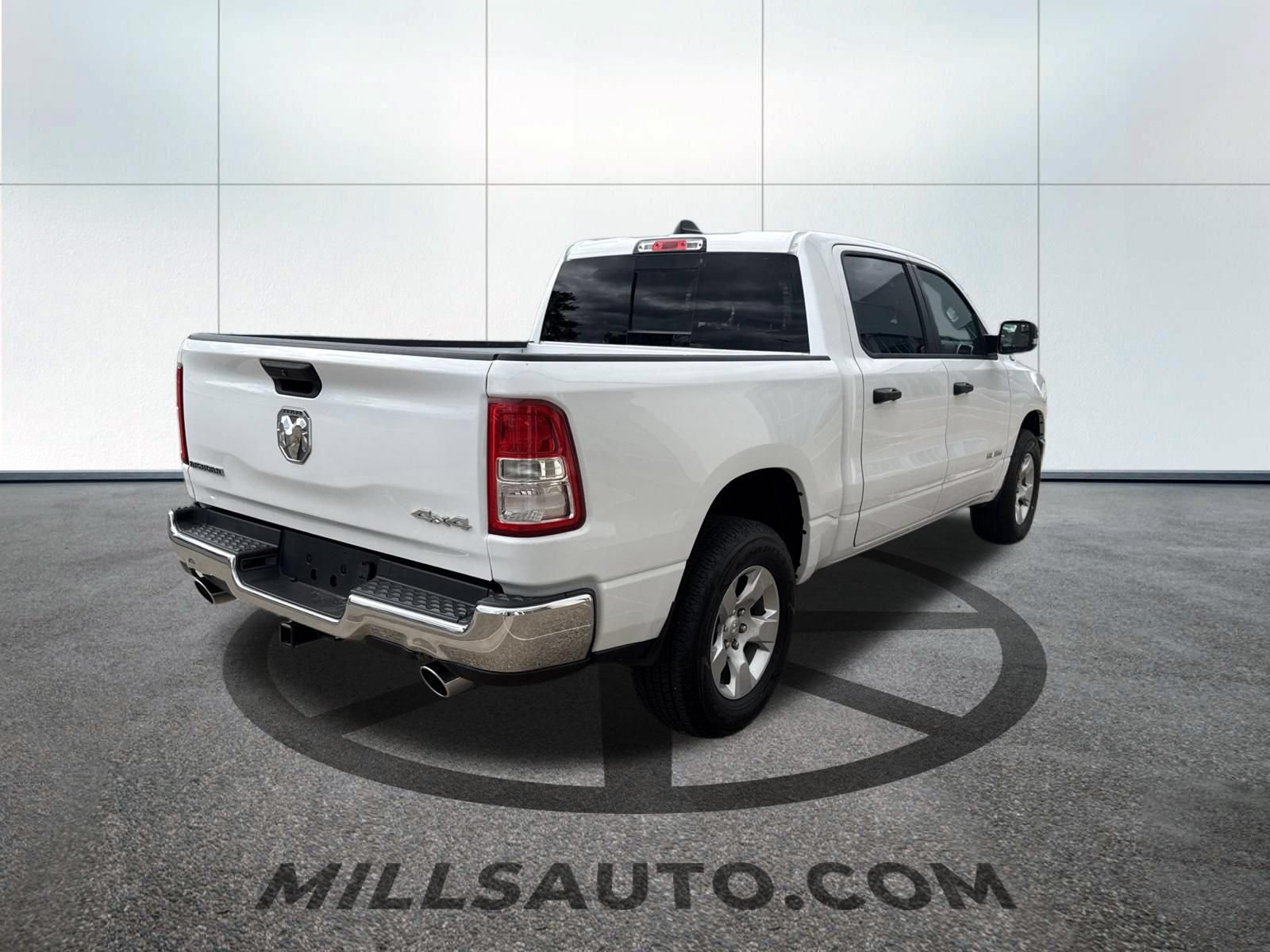 Used 2023 RAM 1500 Big Horn AWD/4WD image 4