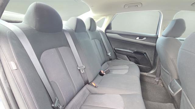 Used 2022 Kia K5 LX image 19