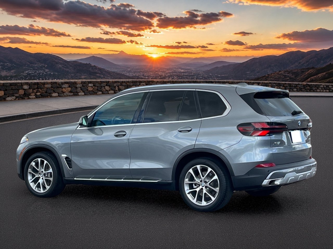 Used 2026 BMW X5 xDrive40i AWD/4WD image 4
