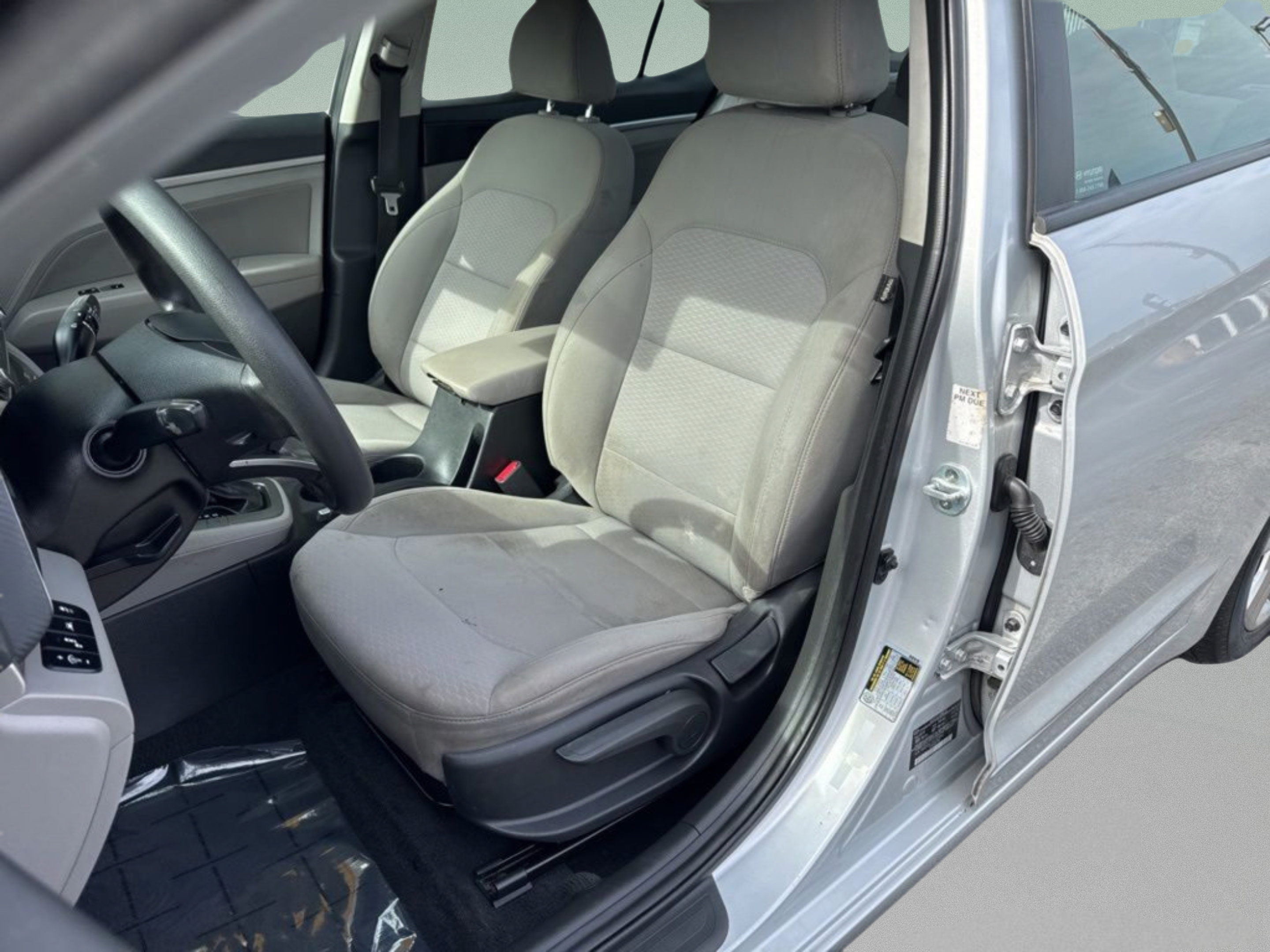 Used 2019 Hyundai Elantra SEL FWD image 11