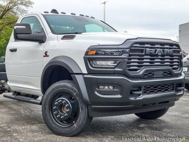 New 2026 RAM 4500 Tradesman AWD/4WD image 2