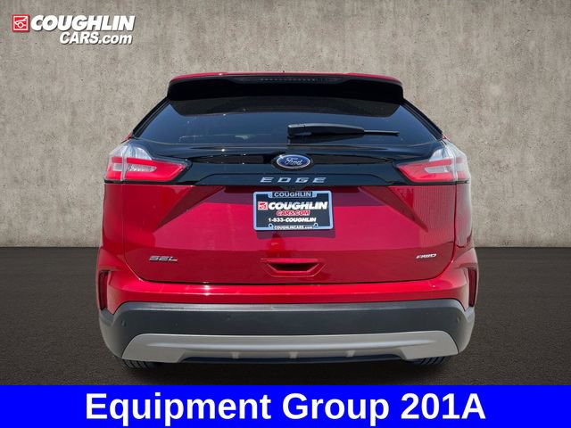 Used 2024 Ford Edge SEL w/ Convenience Package image 4