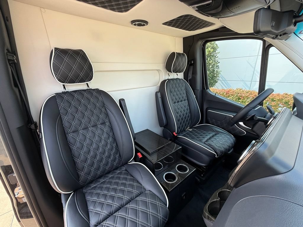 Used 2023 Mercedes-Benz Sprinter 3500 image 64