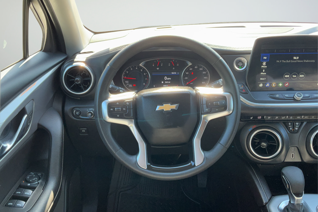 Certified 2025 Chevrolet Blazer LT AWD/4WD image 15