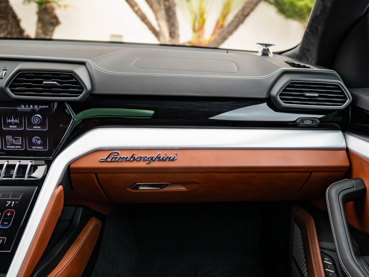 Used 2024 Lamborghini Urus S image 18