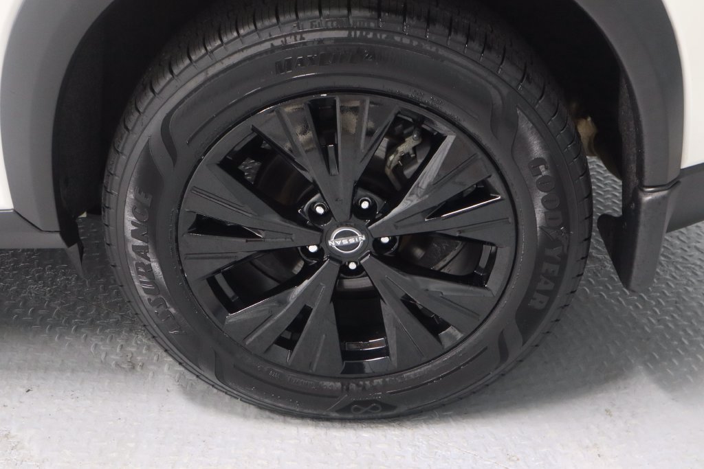 Used 2023 Nissan Rogue SV w/ SV Premium B Package AWD/4WD image 19