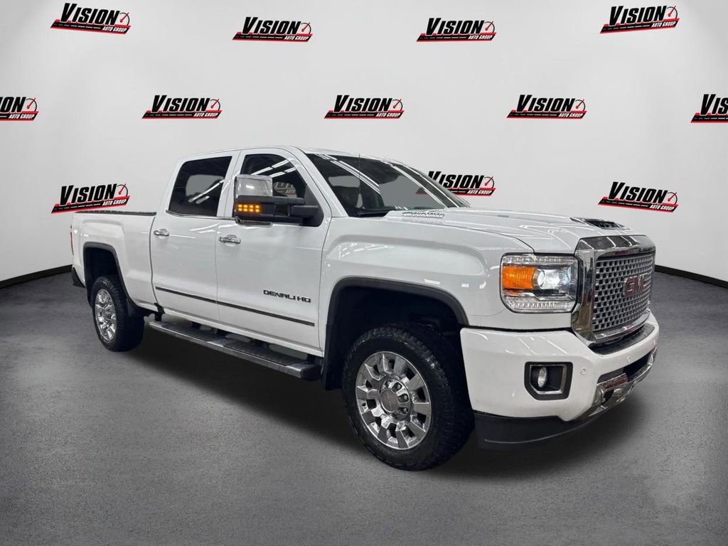 Used 2017 GMC Sierra 2500 Denali w/ Duramax Plus Package AWD/4WD image 3