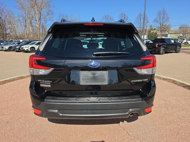 Used 2023 Subaru Forester Premium AWD/4WD image 4