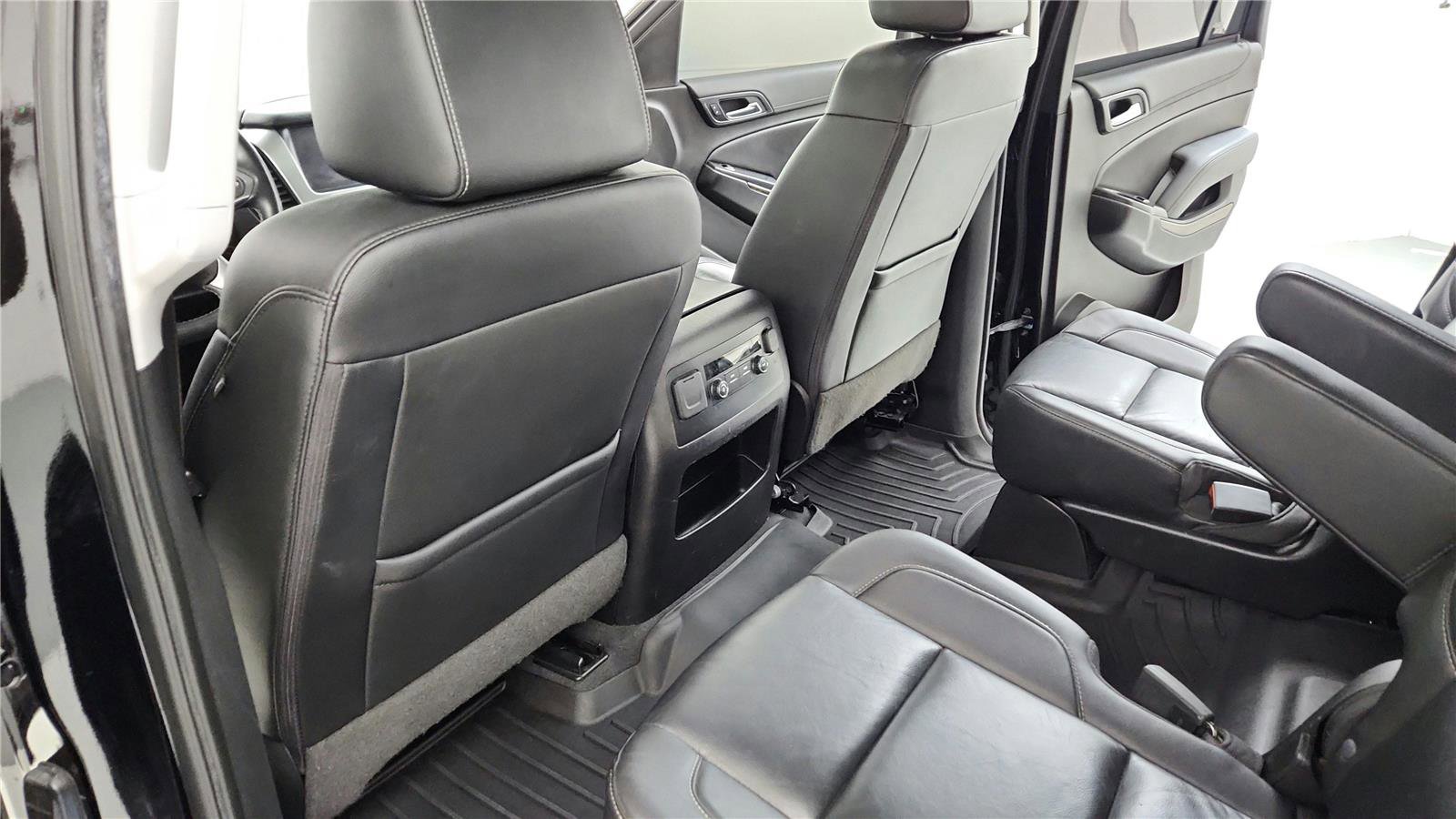 Used 2020 Chevrolet Tahoe LT image 33