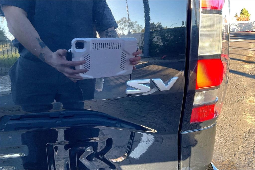 Used 2022 Nissan Frontier SV image 29