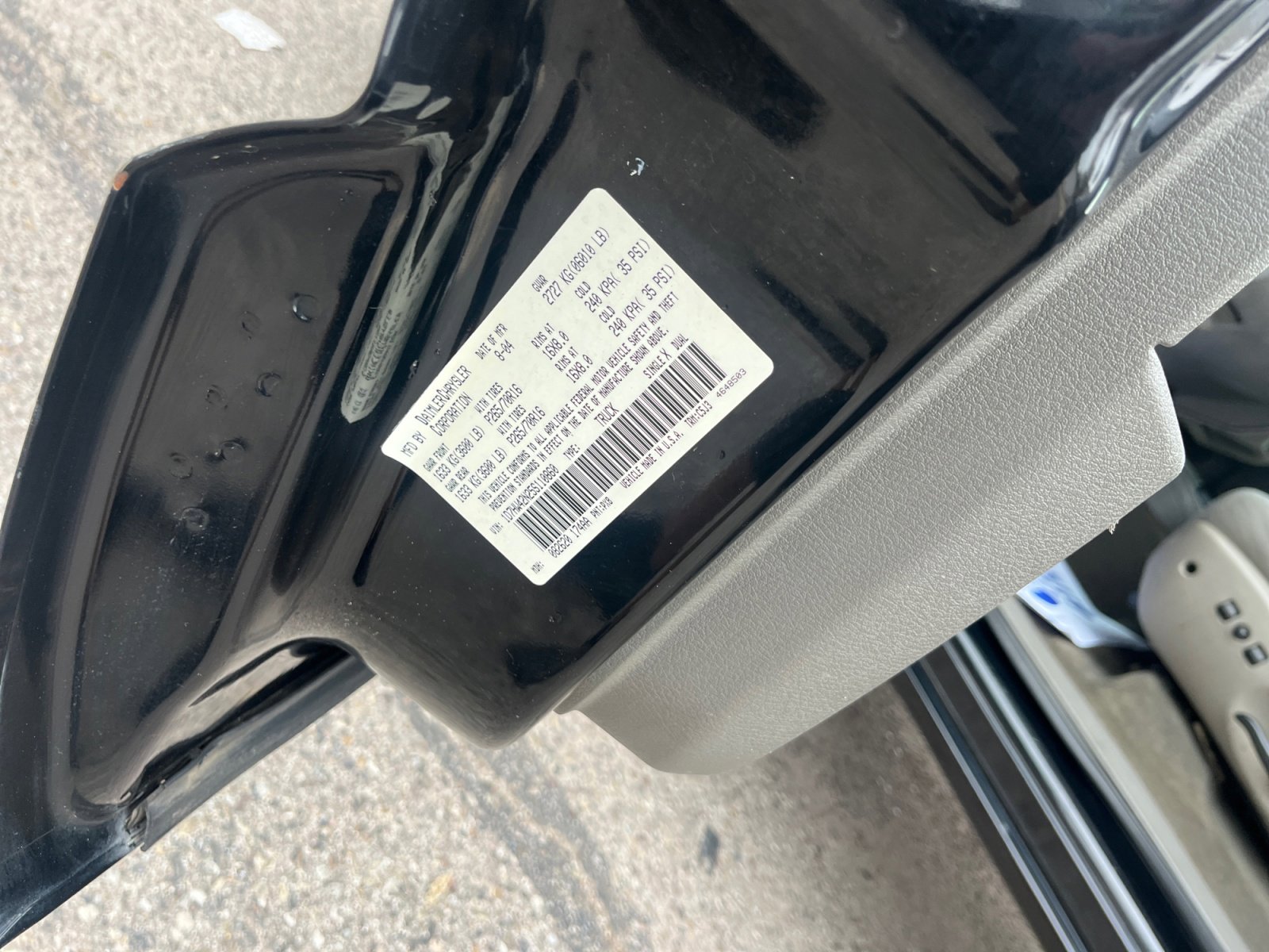 Used 2005 Dodge Dakota SLT image 25