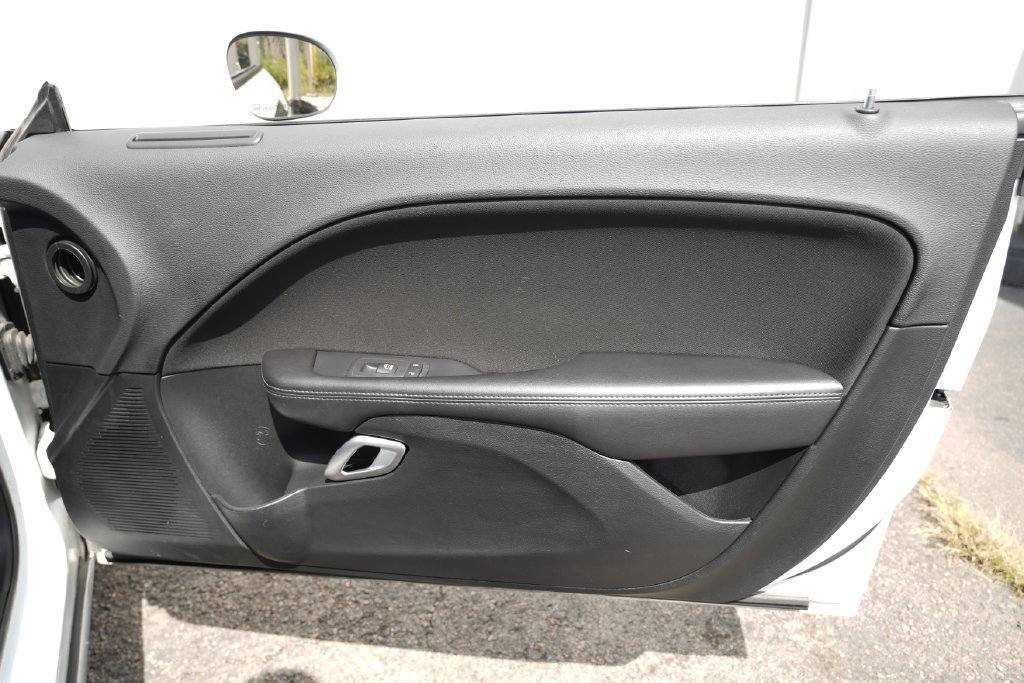 Used 2018 Dodge Challenger SXT RWD image 27