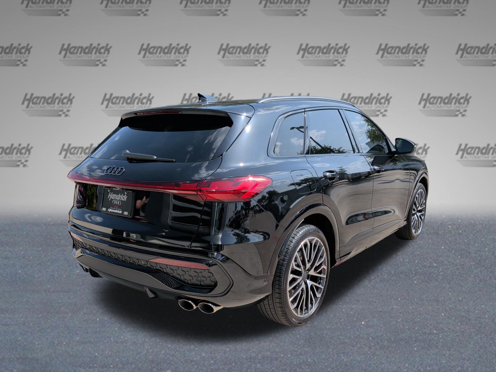 New 2026 Audi SQ5 Prestige AWD/4WD image 9