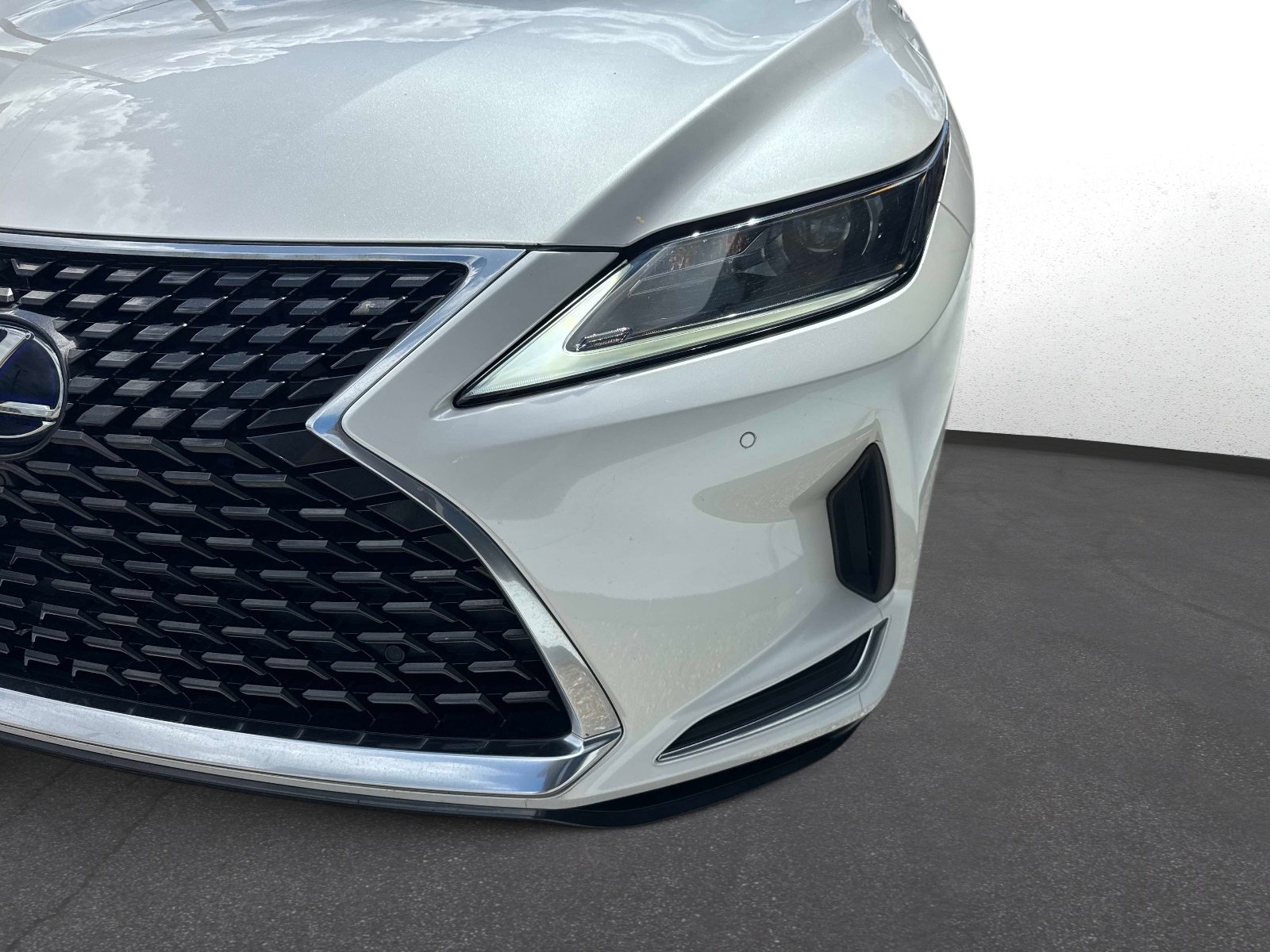 Used 2022 Lexus RX 450h AWD w/ Special Edition image 9