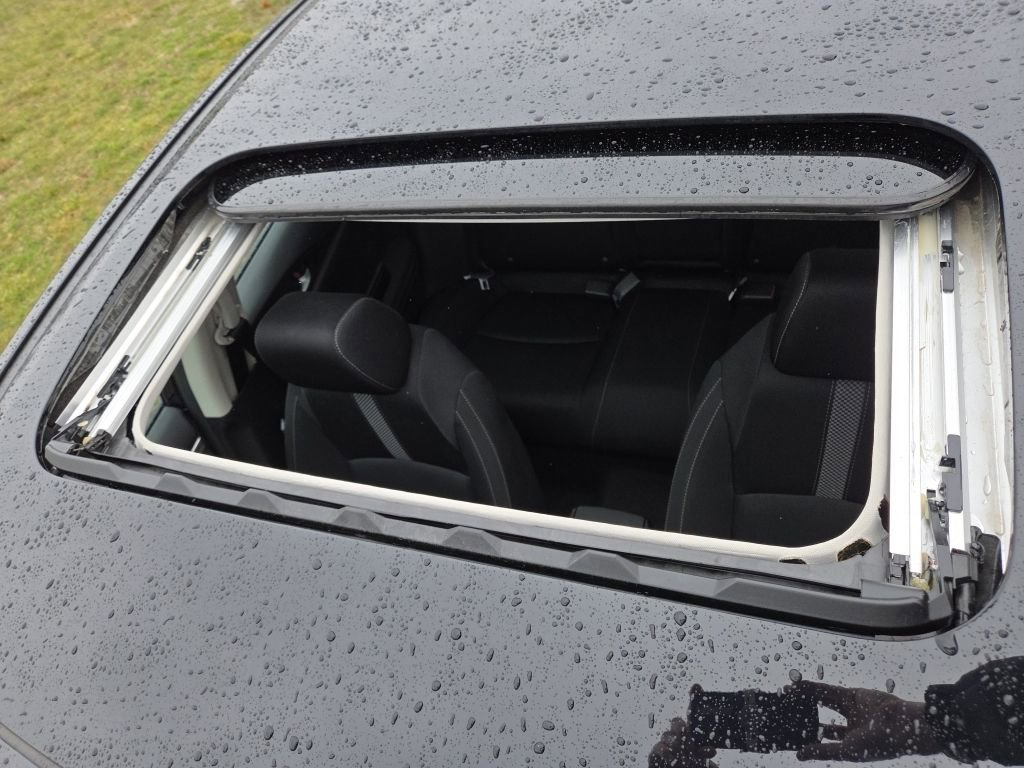 Used 2020 Honda Civic EX image 3