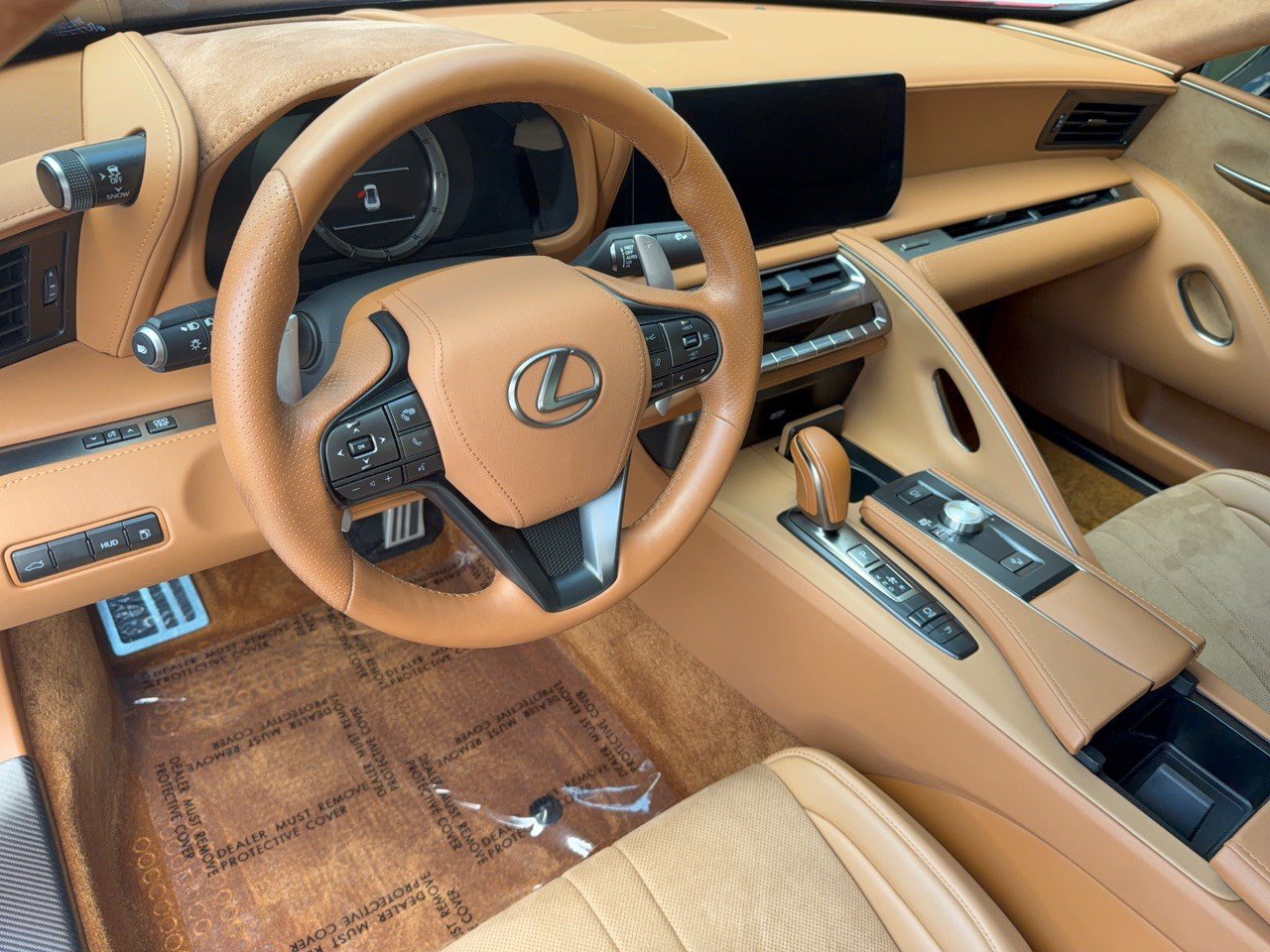 Used 2024 Lexus LC 500 Coupe w/ Dynamic Handling Package RWD image 4