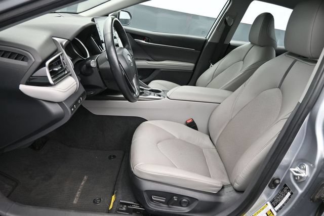 Used 2024 Toyota Camry XLE FWD image 22