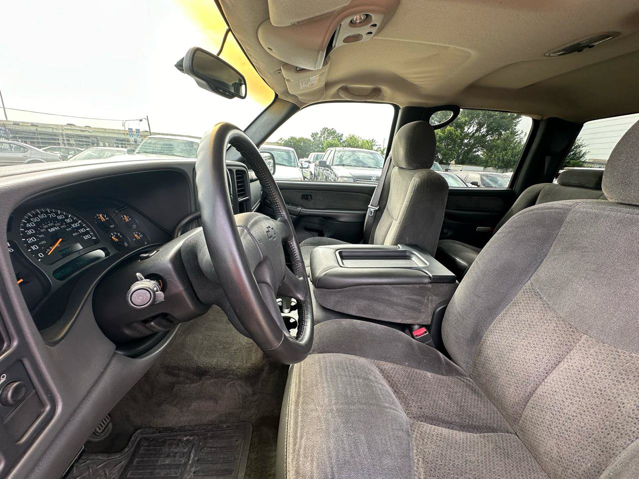 Used 2003 Chevrolet Silverado 2500 LS RWD image 15