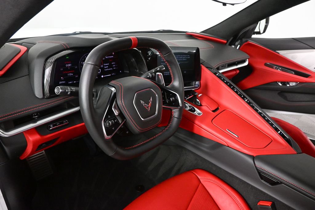 Used 2022 Chevrolet Corvette Stingray Premium Cpe w/ Z51 Performance Package image 6