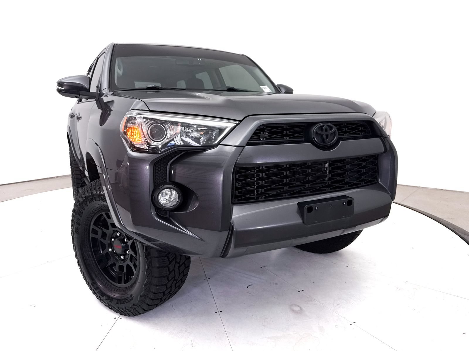 Used 2018 Toyota 4Runner SR5 Premium AWD/4WD image 7