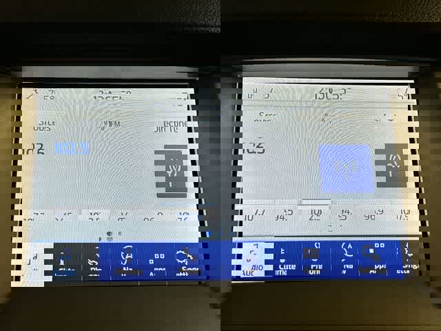 Used 2023 Ford Ranger XLT w/ Equipment Group 302A High image 10