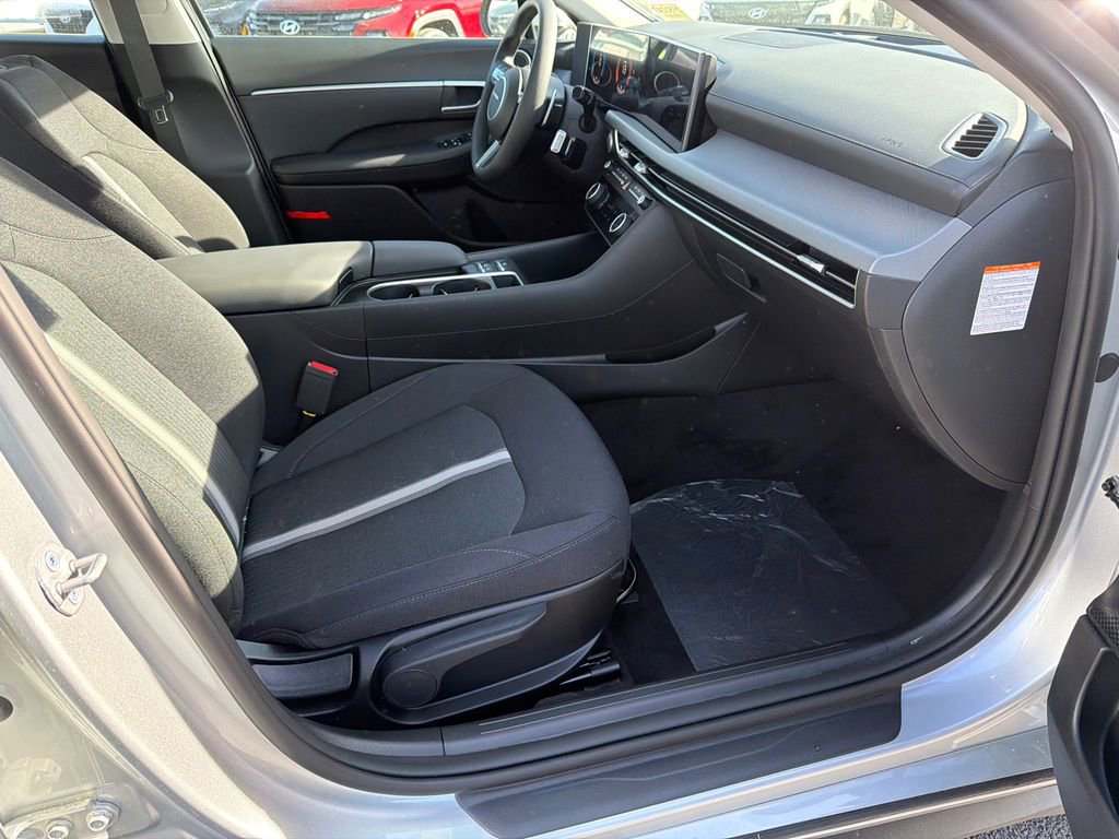 New 2026 Hyundai Sonata Blue image 13