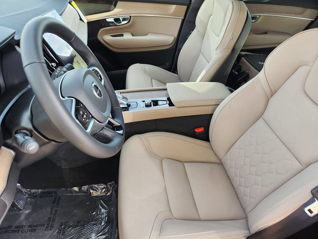 New 2026 Volvo XC90 B6 Plus w/ Protection Package Premier AWD/4WD image 7
