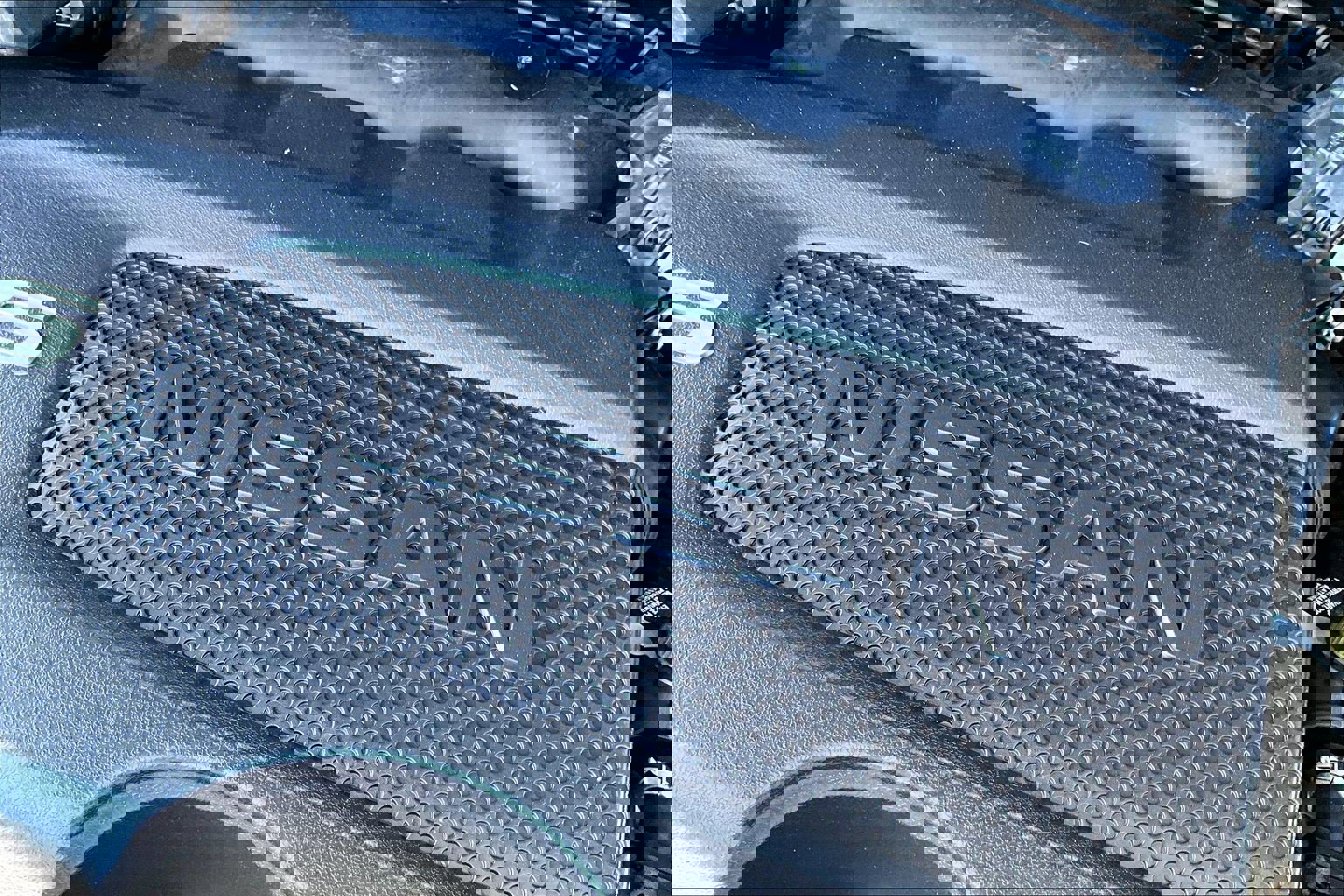 Used 2018 Nissan Pathfinder SL w/ Midnight Edition Package image 31