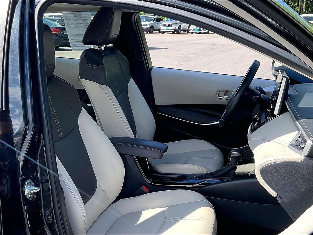 Used 2020 Toyota Corolla XLE FWD image 11