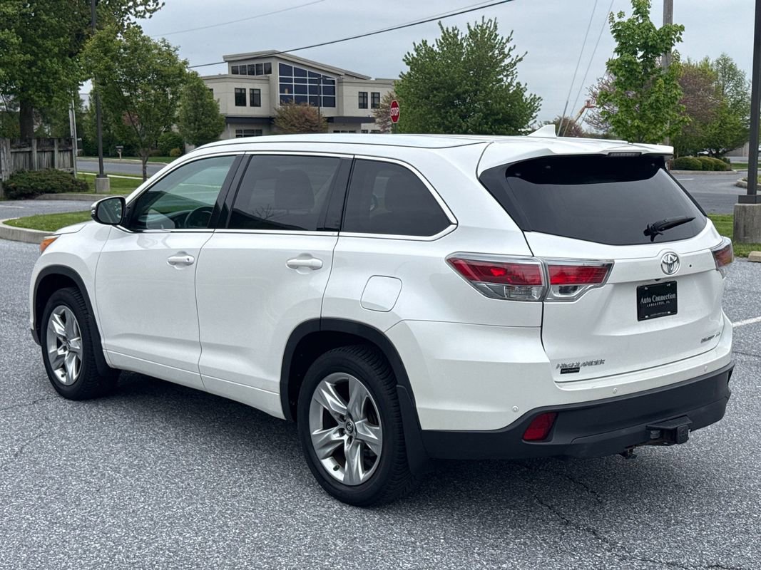 Used 2016 Toyota Highlander Limited AWD/4WD image 6