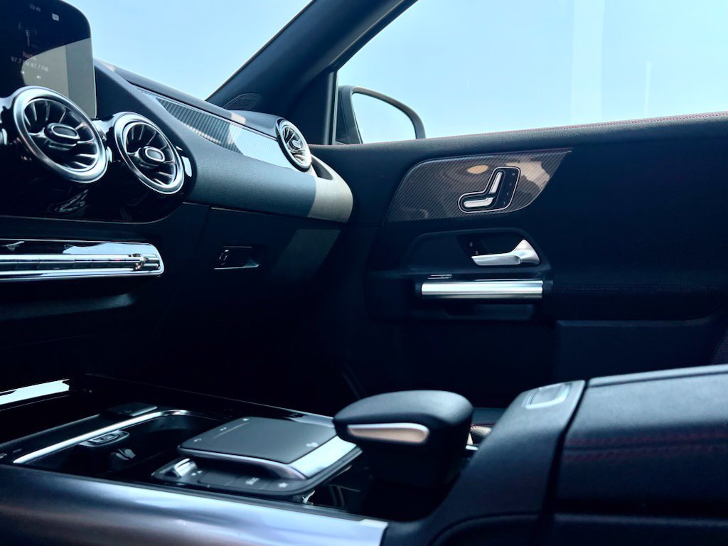 Certified 2023 Mercedes-Benz GLA 250 4MATIC image 19